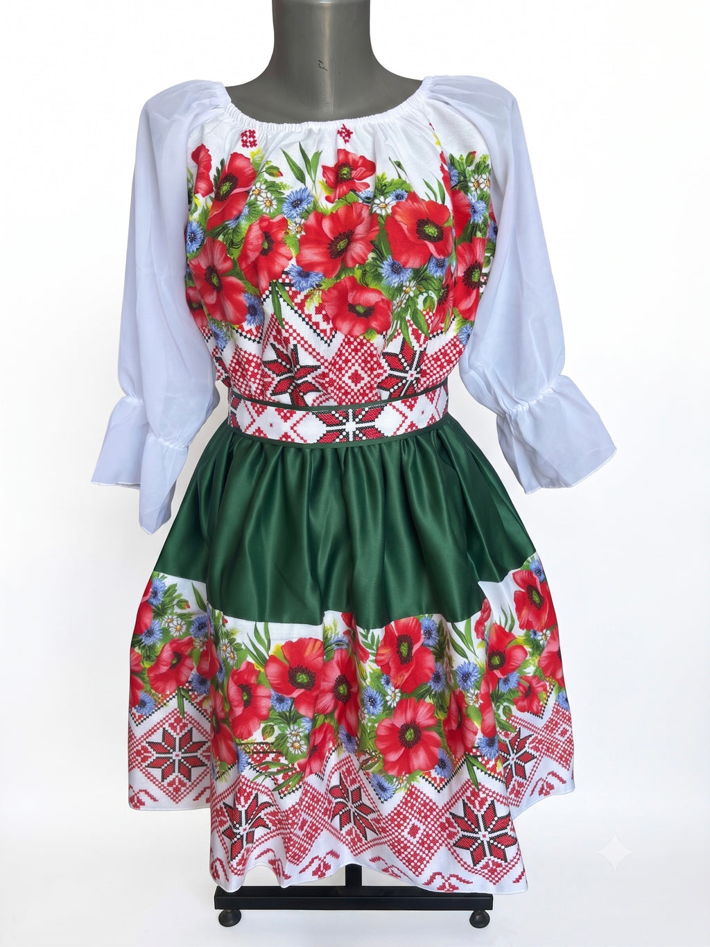 Rochie verde cu maci