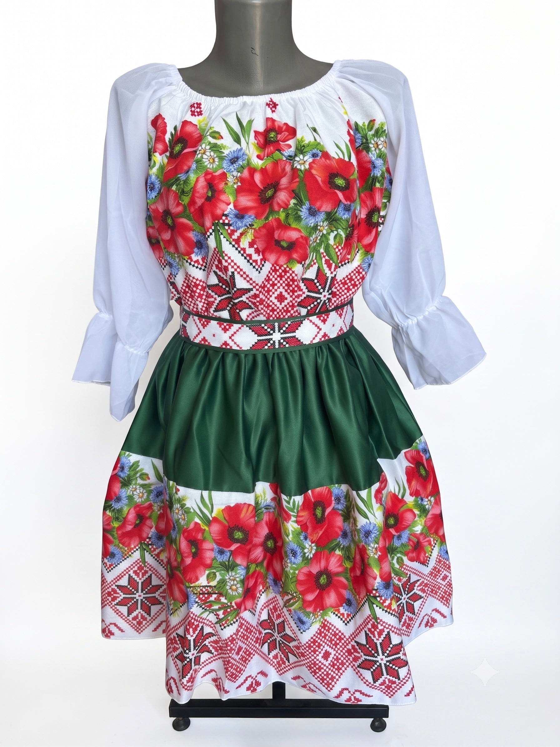 Rochie verde cu maci